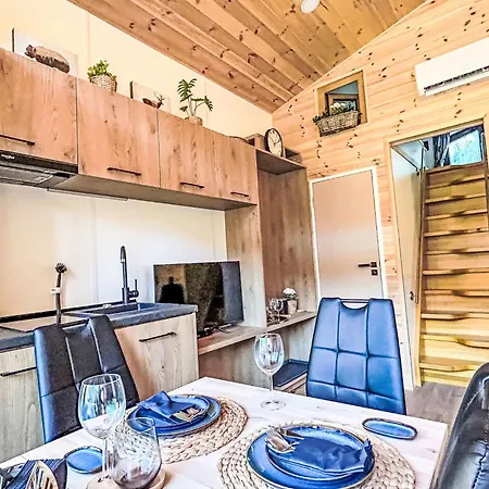 Tiny Haus Glockenalm-haus Hakuna Matata By Interhome 別荘
